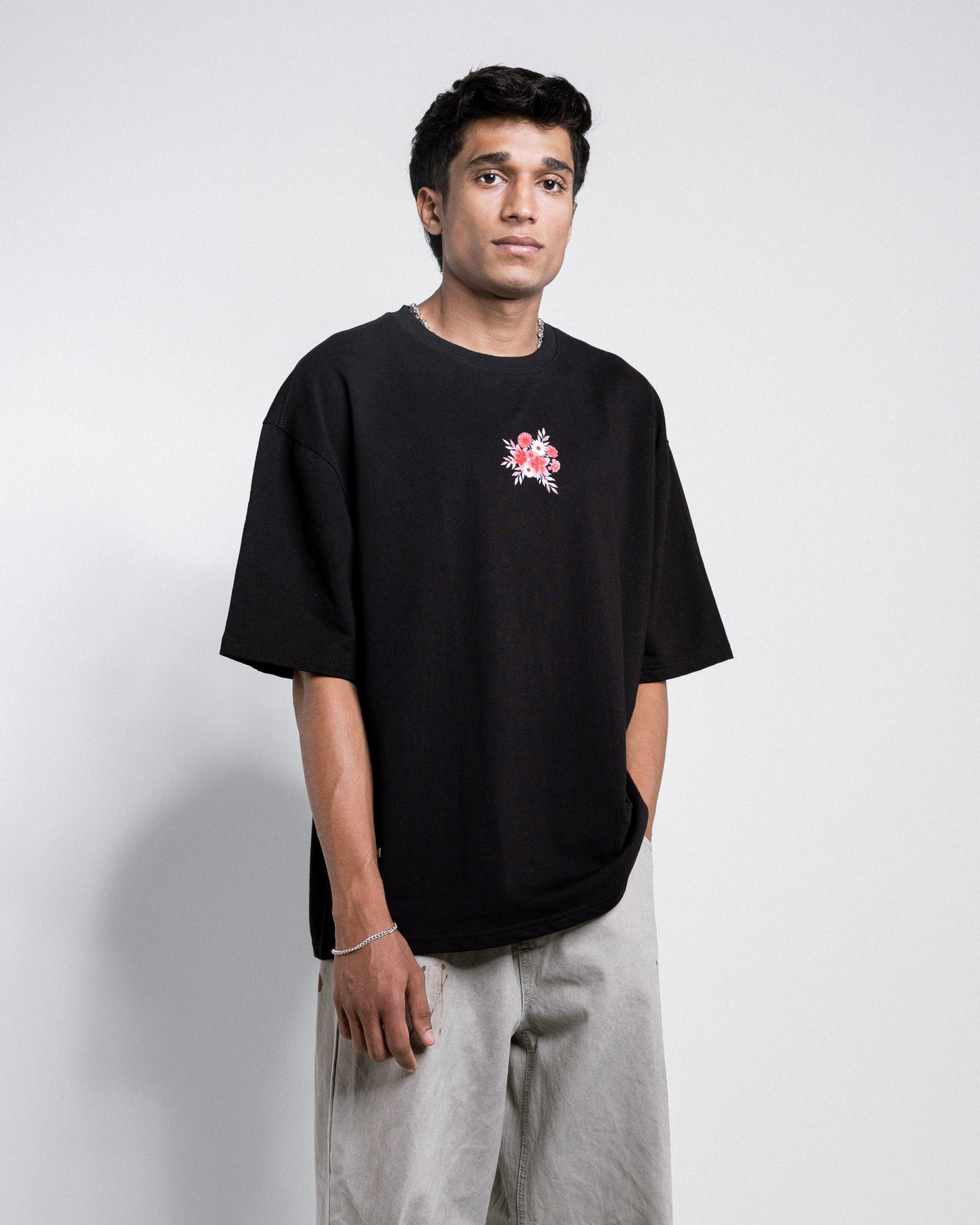 FLOURISH LOOSE FIT PRINTED TSHIRT - BLACK