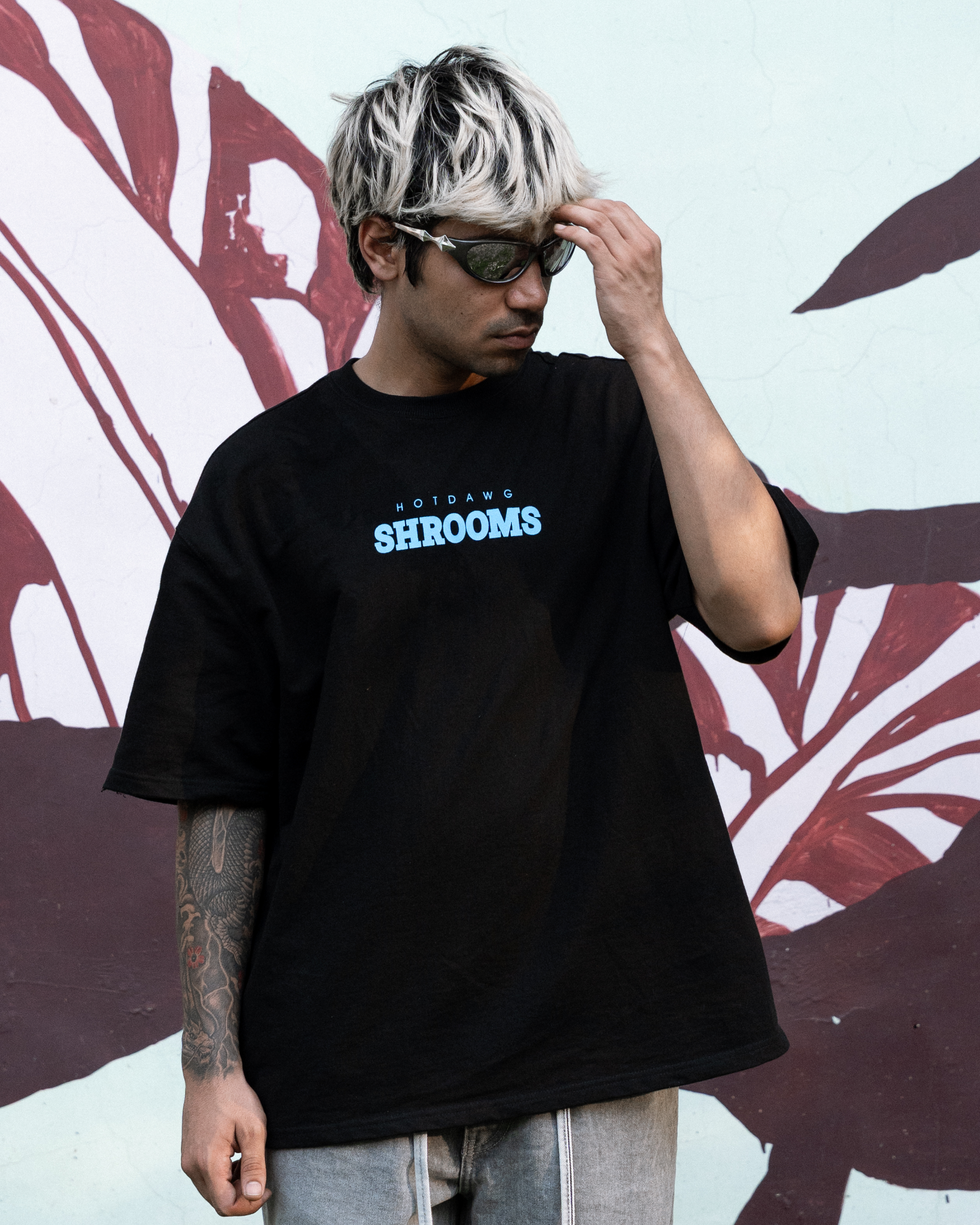 SHROOMS LOOSE FIT PRINTED TSHIRT - BLACK
