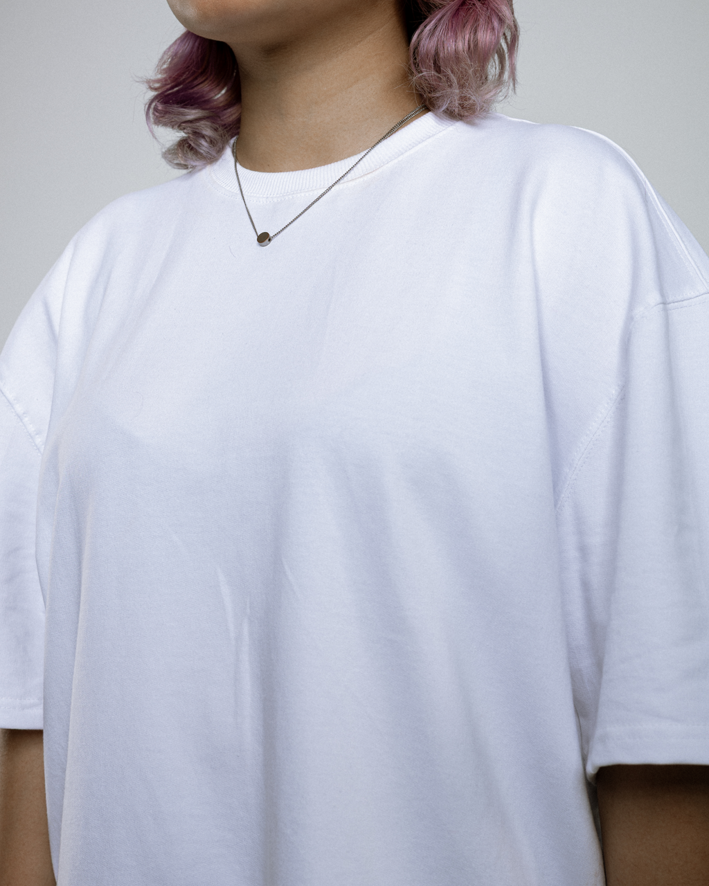 LOOSE FIT SOLID TSHIRT - WHITE